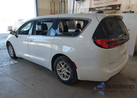 2024 Chrysler Pacifica Touring L from USA, damaged, VIN 2C4RC1BG6RR144251